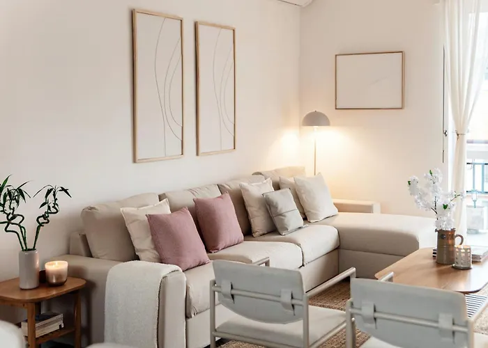 Ruan Downtown - By Myhomeincomo Apartment *