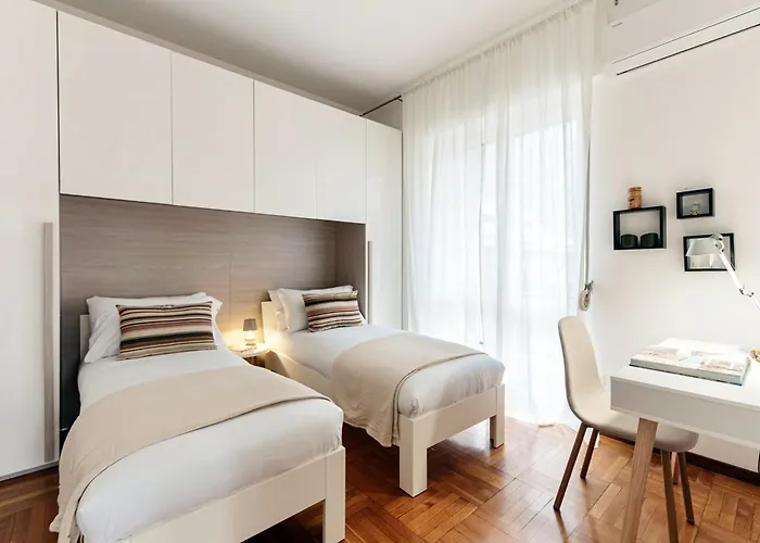Apartment Ruan Downtown - By Myhomeincomo Como