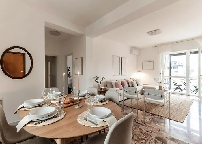 Ruan Downtown - By Myhomeincomo Apartament
